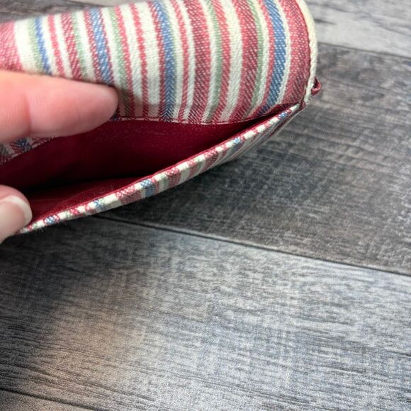 Longaberger Homestead Striped Magnetic Closure Coin Purse W/ Key Chain, - Picture 3 of 4